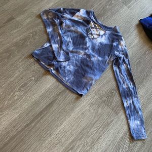 Long sleeve Hollister top